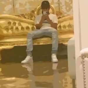 Meet your Posher, Salem abou sarri